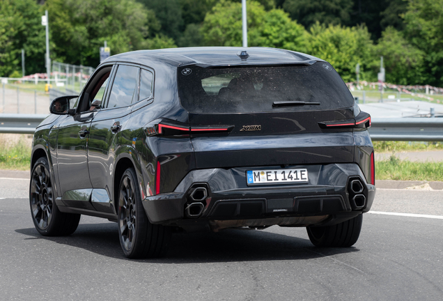 BMW XM G09