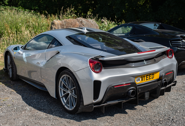Ferrari 488 Pista