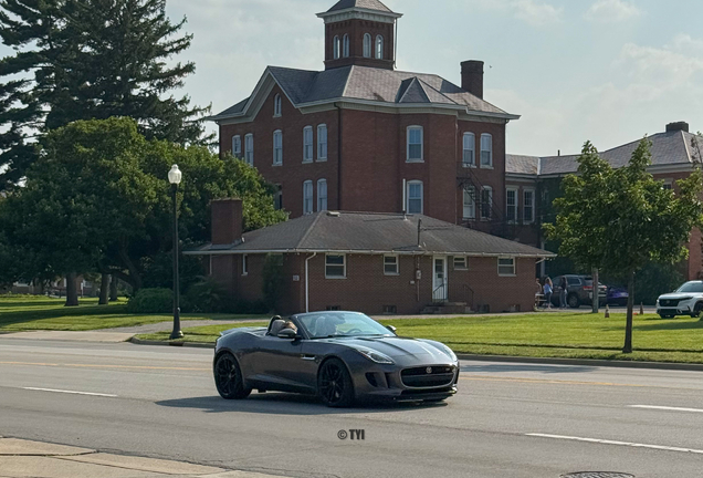 Jaguar F-TYPE S Convertible