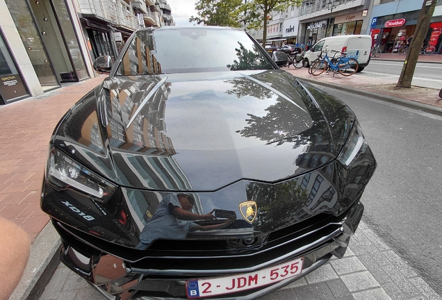 Lamborghini Urus Performante