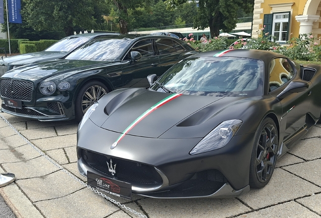 Maserati MC20