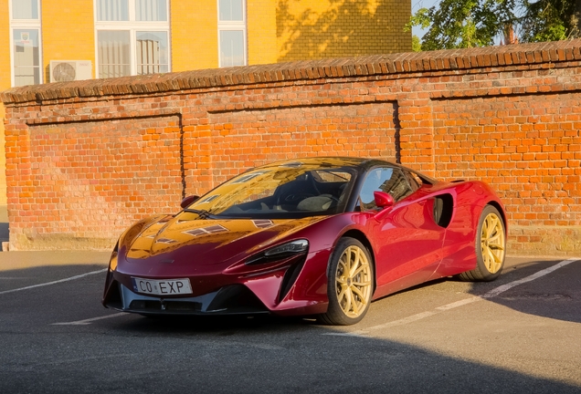 McLaren Artura