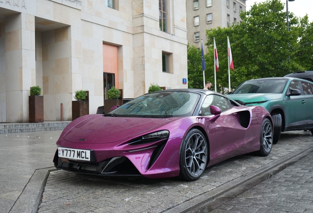 McLaren Artura Spider