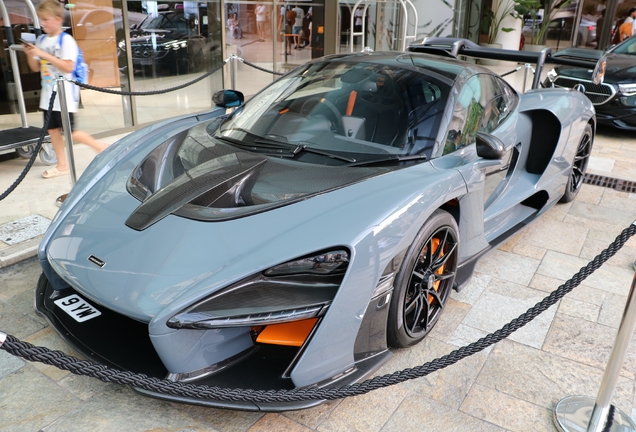 McLaren Senna