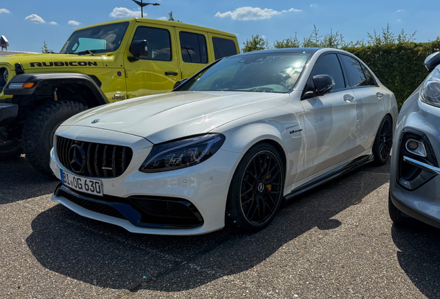 Mercedes-AMG Brabus C 63 S W205