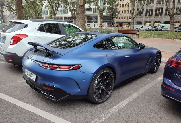 Mercedes-AMG GT 63 C192