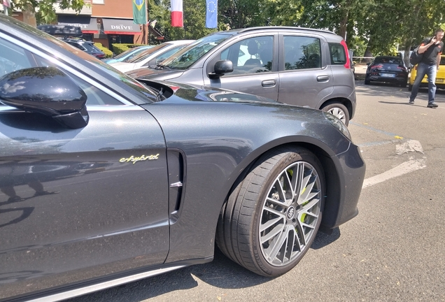 Porsche 971 Panamera Turbo S E-Hybrid Sport Turismo MkII