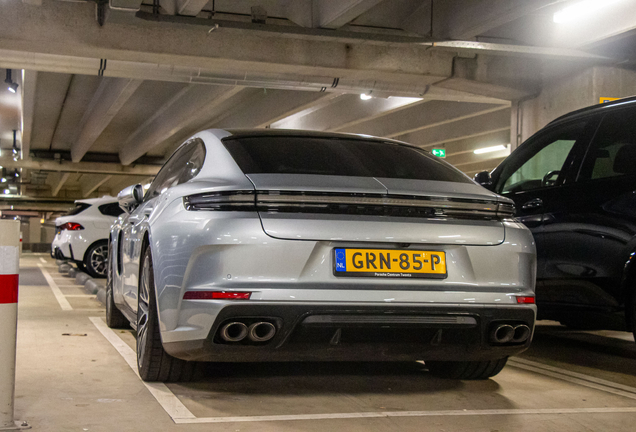 Porsche 972 Panamera Turbo E-Hybrid