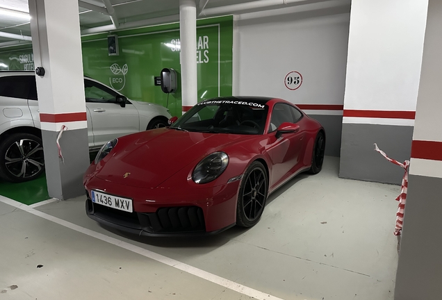 Porsche 992 Carrera 4 GTS MkII