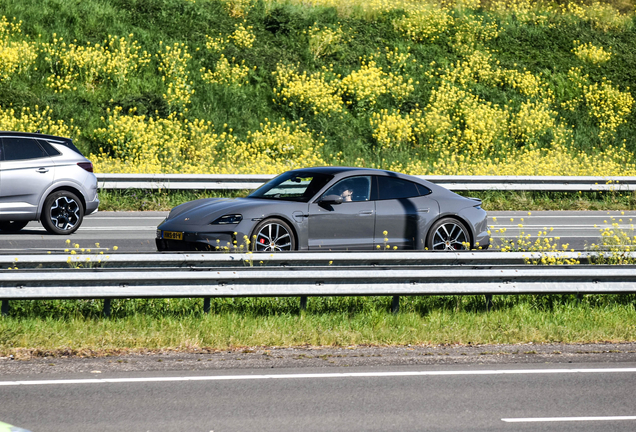Porsche Taycan GTS MkII