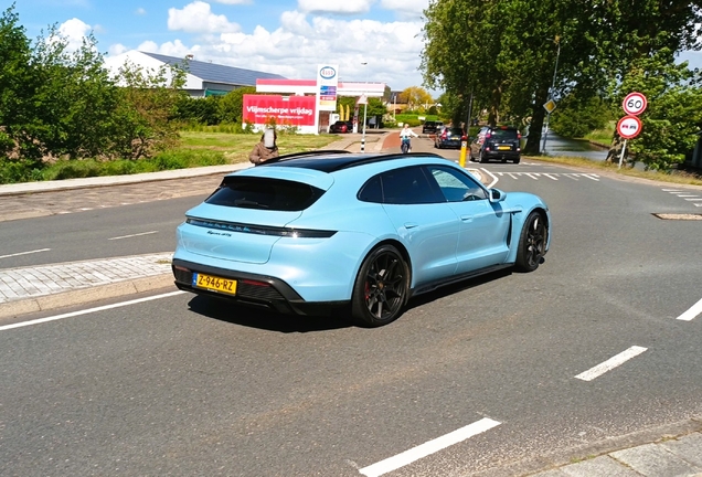 Porsche Taycan GTS Sport Turismo MkI