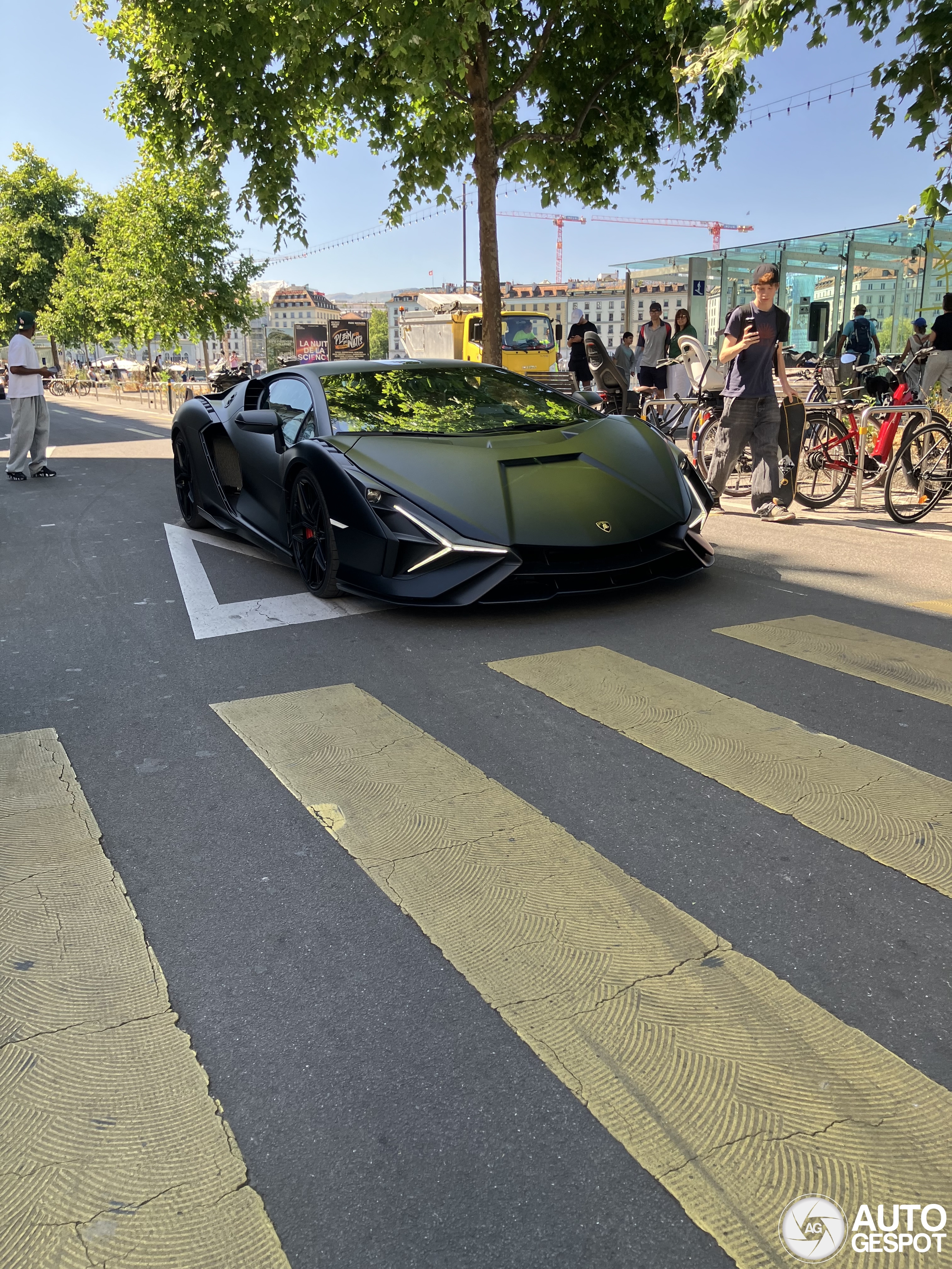 Lamborghini Sián FKP 37