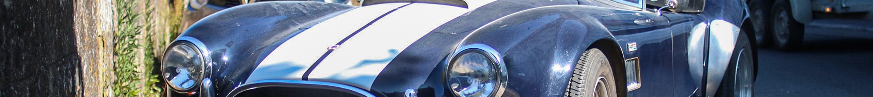 AC Cobra 427