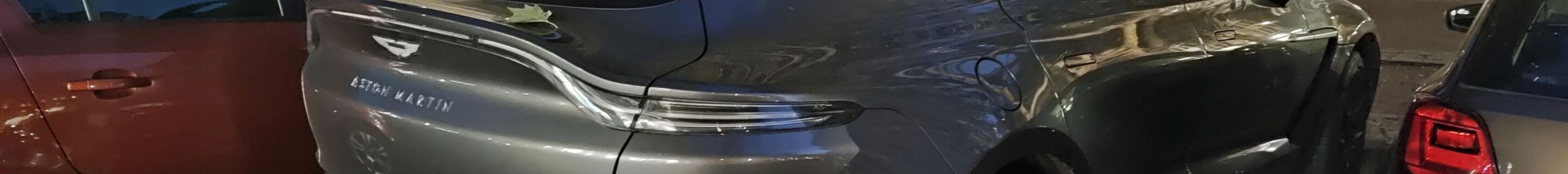 Aston Martin DBX