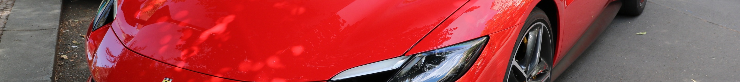 Ferrari 296 GTS