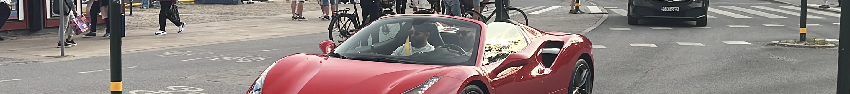 Ferrari 488 Spider