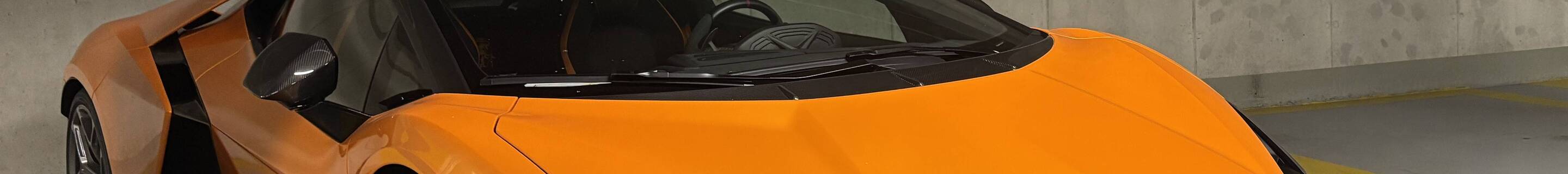 Lamborghini Revuelto