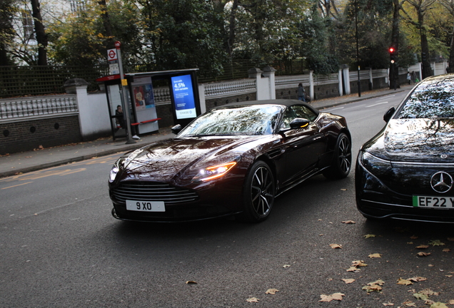 Aston Martin DB11 V8 Volante