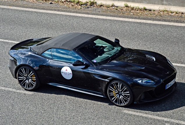 Aston Martin DBS Superleggera Volante