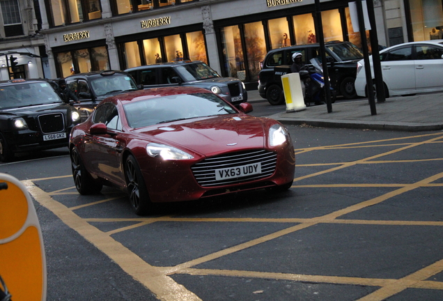 Aston Martin rapide s