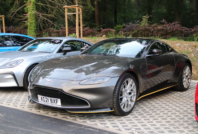 Aston Martin V8 Vantage 2018