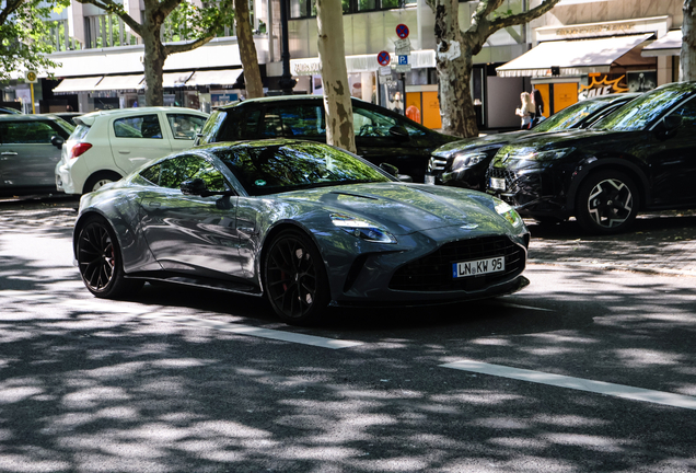 Aston Martin Vantage 2024