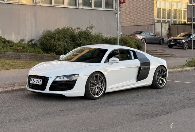 Audi R8 V10