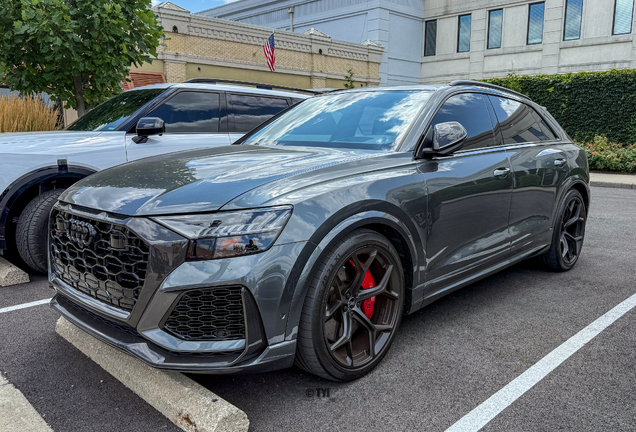 Audi RS Q8 2024