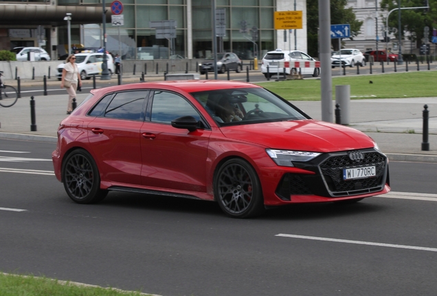 Audi RS3 Sportback 8Y 2025