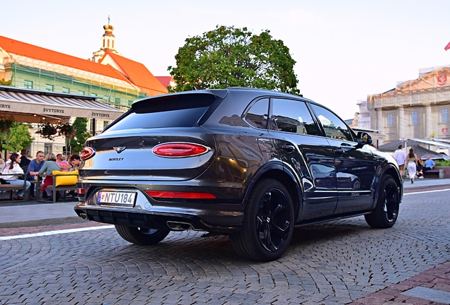 Bentley Bentayga Hybrid Azure 2024