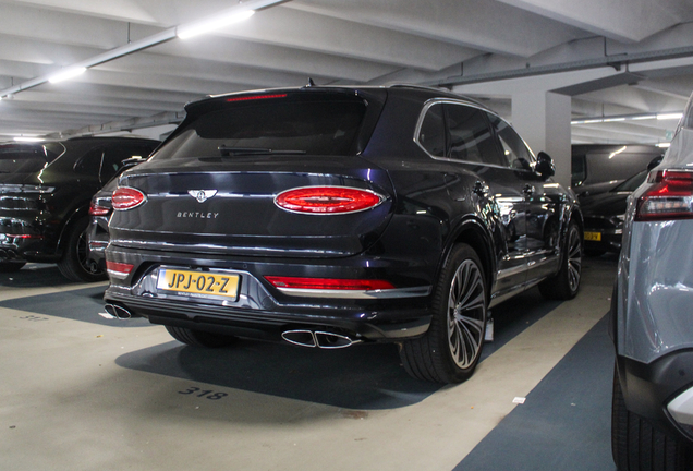 Bentley Bentayga V8 2021
