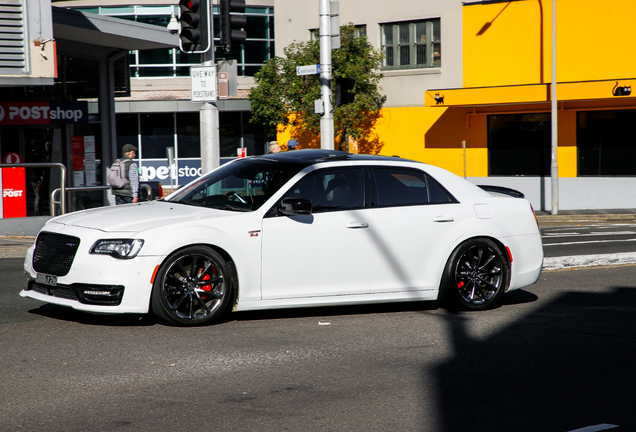 Chrysler 300C SRT8 2016