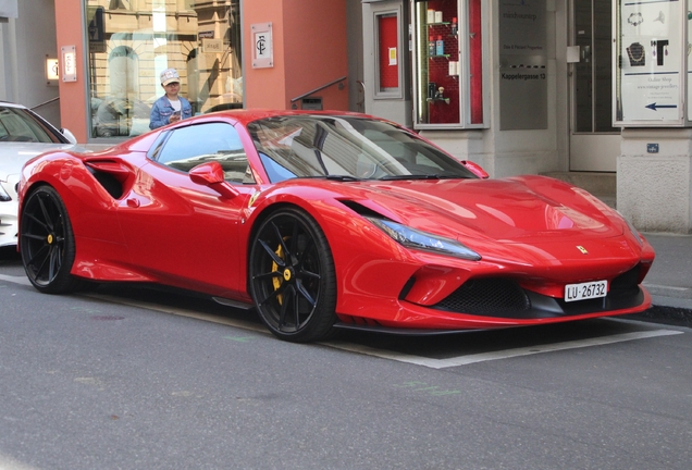 Ferrari F8 Spider