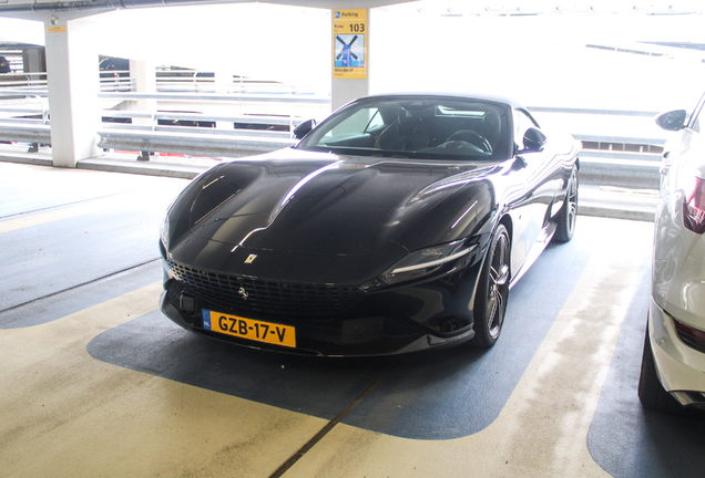Ferrari Roma Spider