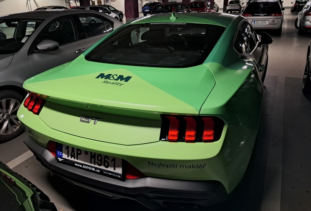 Ford Mustang GT 2024