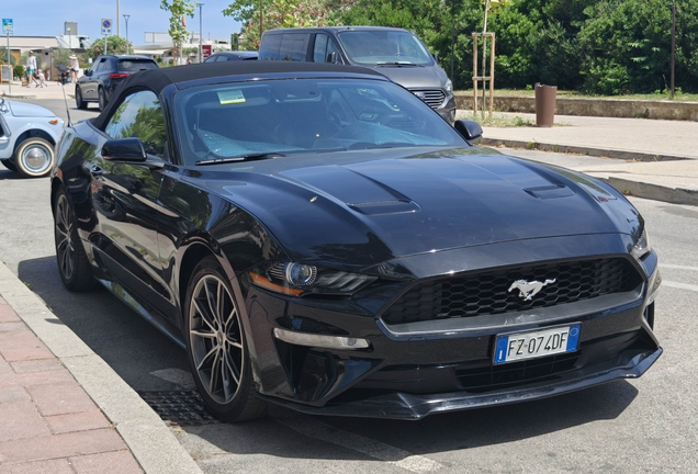 Ford Mustang GT Convertible 2018