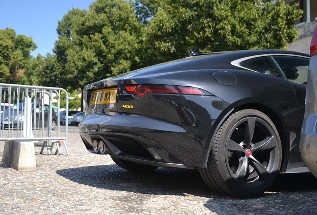 Jaguar F-TYPE 400 Sport Coupé