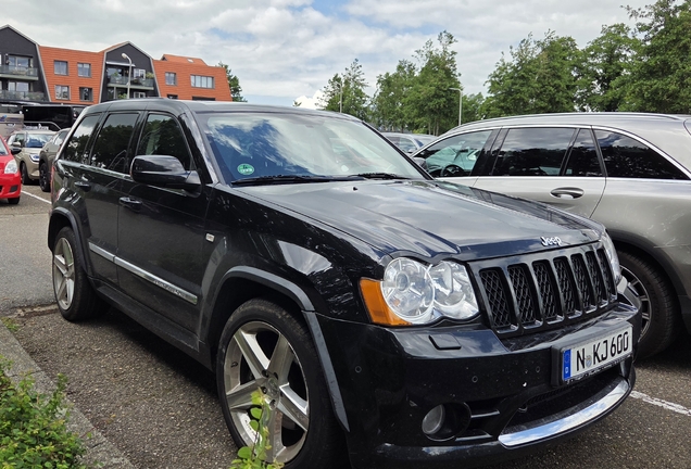 Jeep Grand Cherokee SRT-8 2005