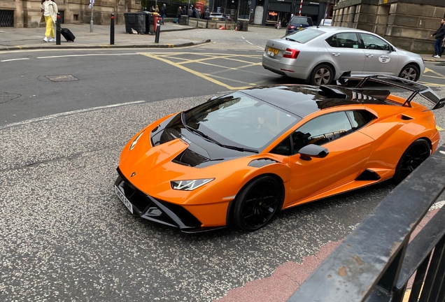 Lamborghini Huracán LP640-2 STO