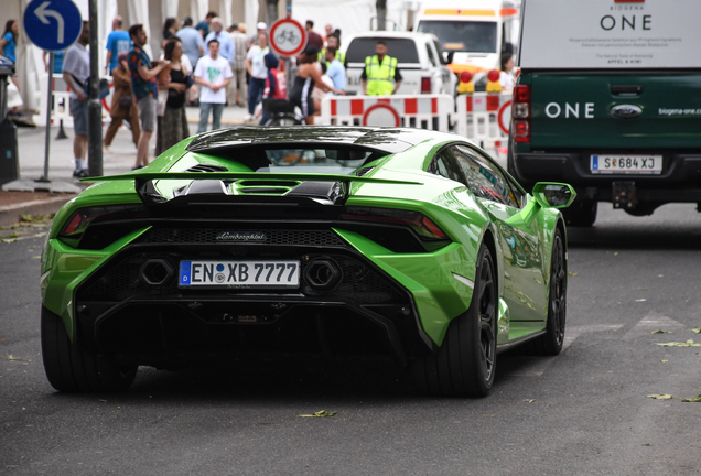 Lamborghini Huracán LP640-2 Tecnica