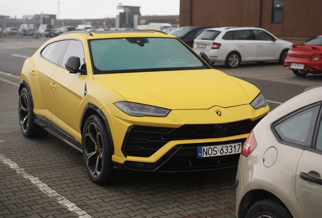 Lamborghini Urus