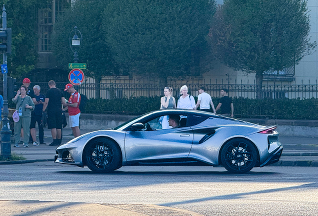 Lotus Emira