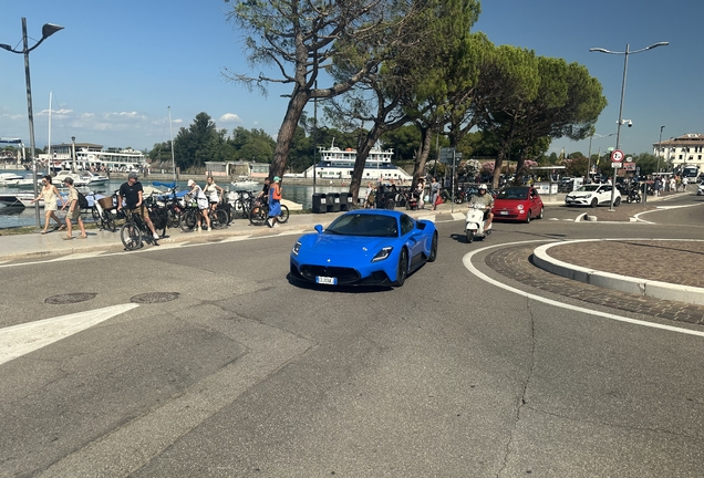 Maserati MC20