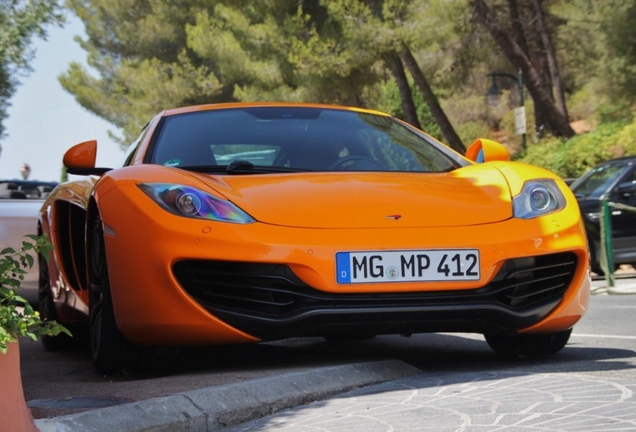 McLaren 12C