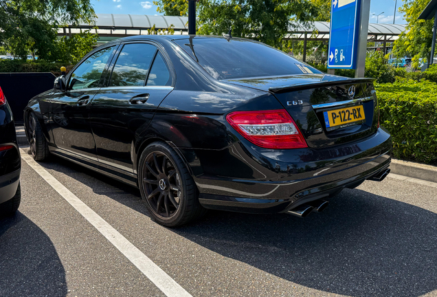 Mercedes-Benz C 63 AMG W204