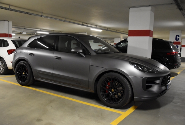 Porsche 95B Macan GTS MkII