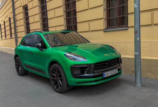 Porsche 95B Macan GTS MkIII