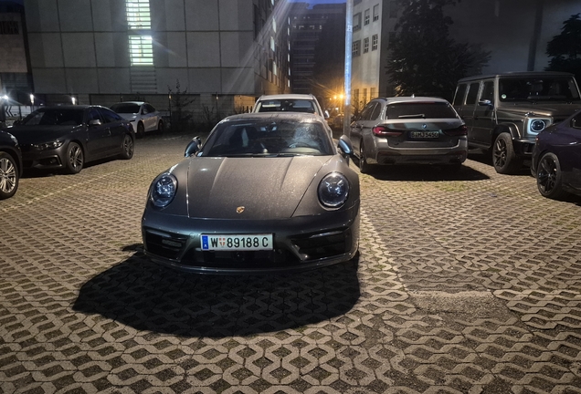 Porsche 992 Carrera 4S MkI