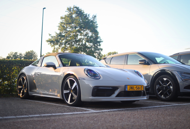 Porsche 992 Targa 4S MkI