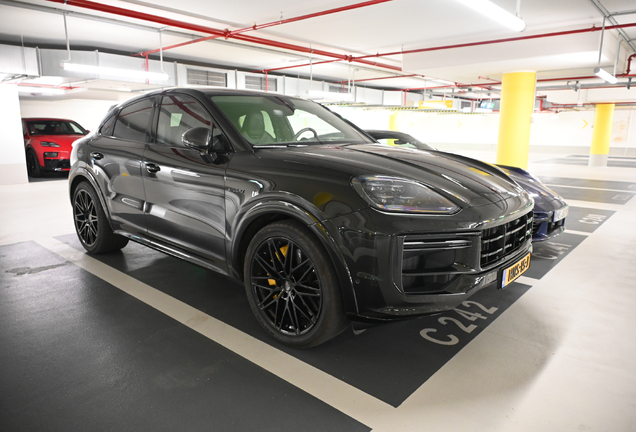 Porsche Cayenne Coupé Turbo E-Hybrid
